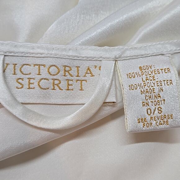 Vintage Victoria's Secret Gold Label Slip and Rob Set Cream Size Large - Picture 5 of 13
